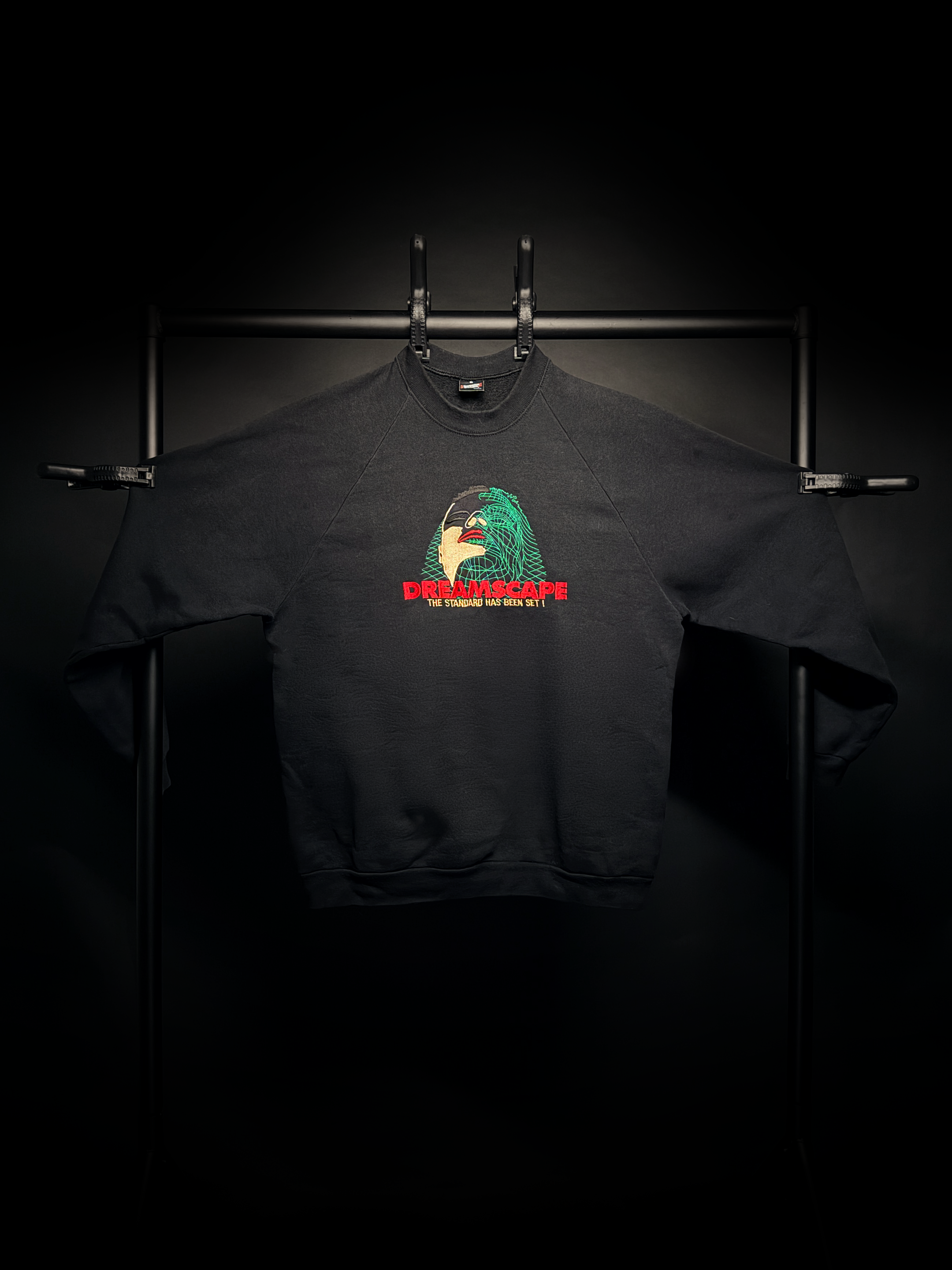 Dreamscape Face_Crewneck Sweatshirt (XL)